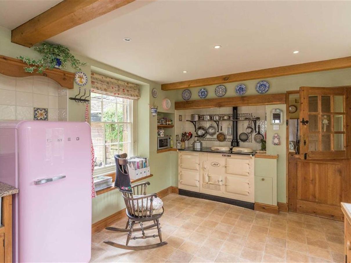 Property details for The Old Vicarage Church Bank Hathersage Hope Valley  S32 1AJ - Zoopla