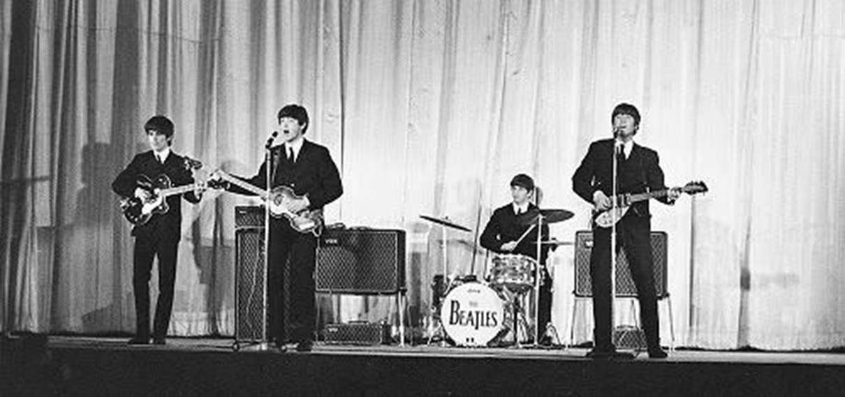 4th March 1963. The Beatles perform at the Plaza Ballroom, Duke ...